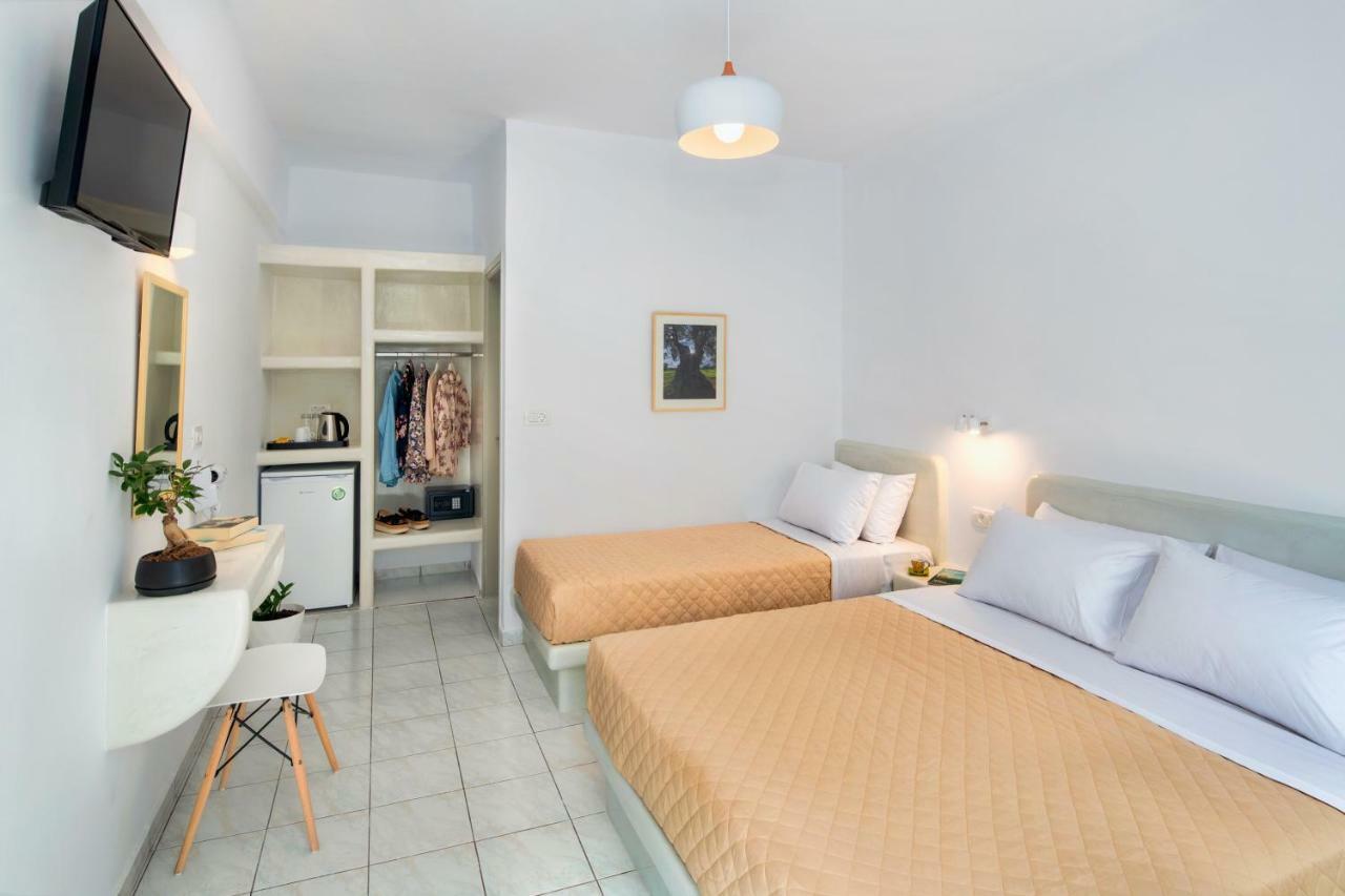 Olive Tree Suites Fira  Ngoại thất bức ảnh