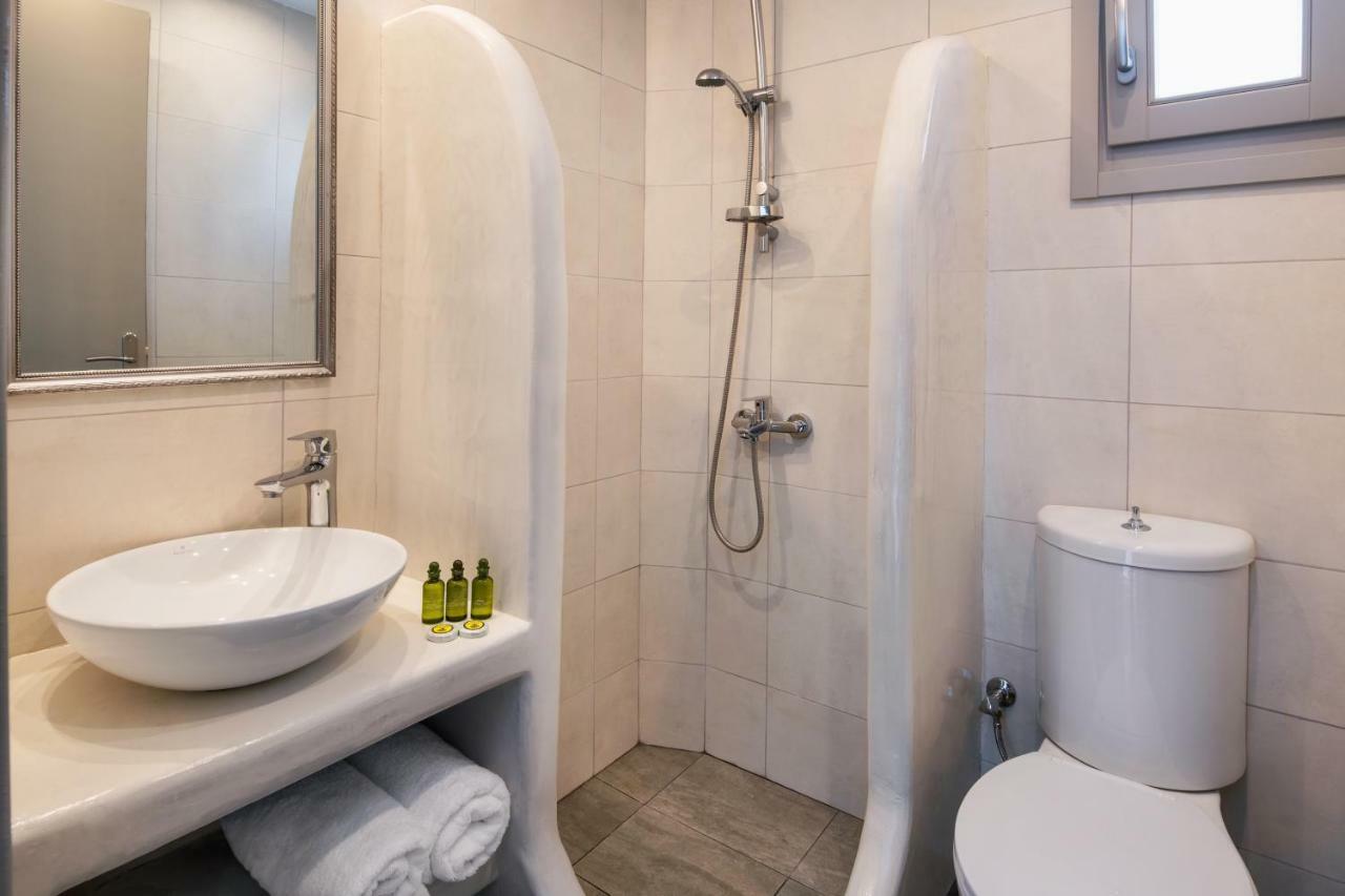 Olive Tree Suites Fira  Ngoại thất bức ảnh
