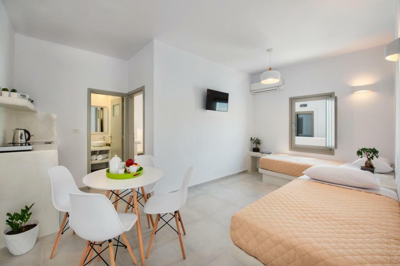 Olive Tree Suites Fira  Ngoại thất bức ảnh